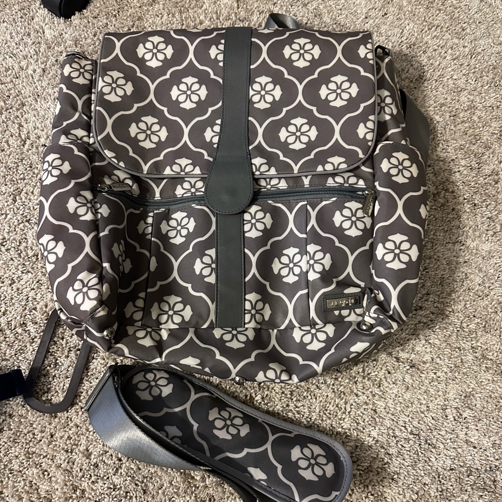 JJ Cole Gray and White Patterned Backpack